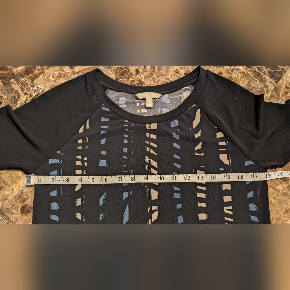 5/$25 Banana Republic Long Sleeve Black, Blue and Beige Dress - Picture 6 of 7